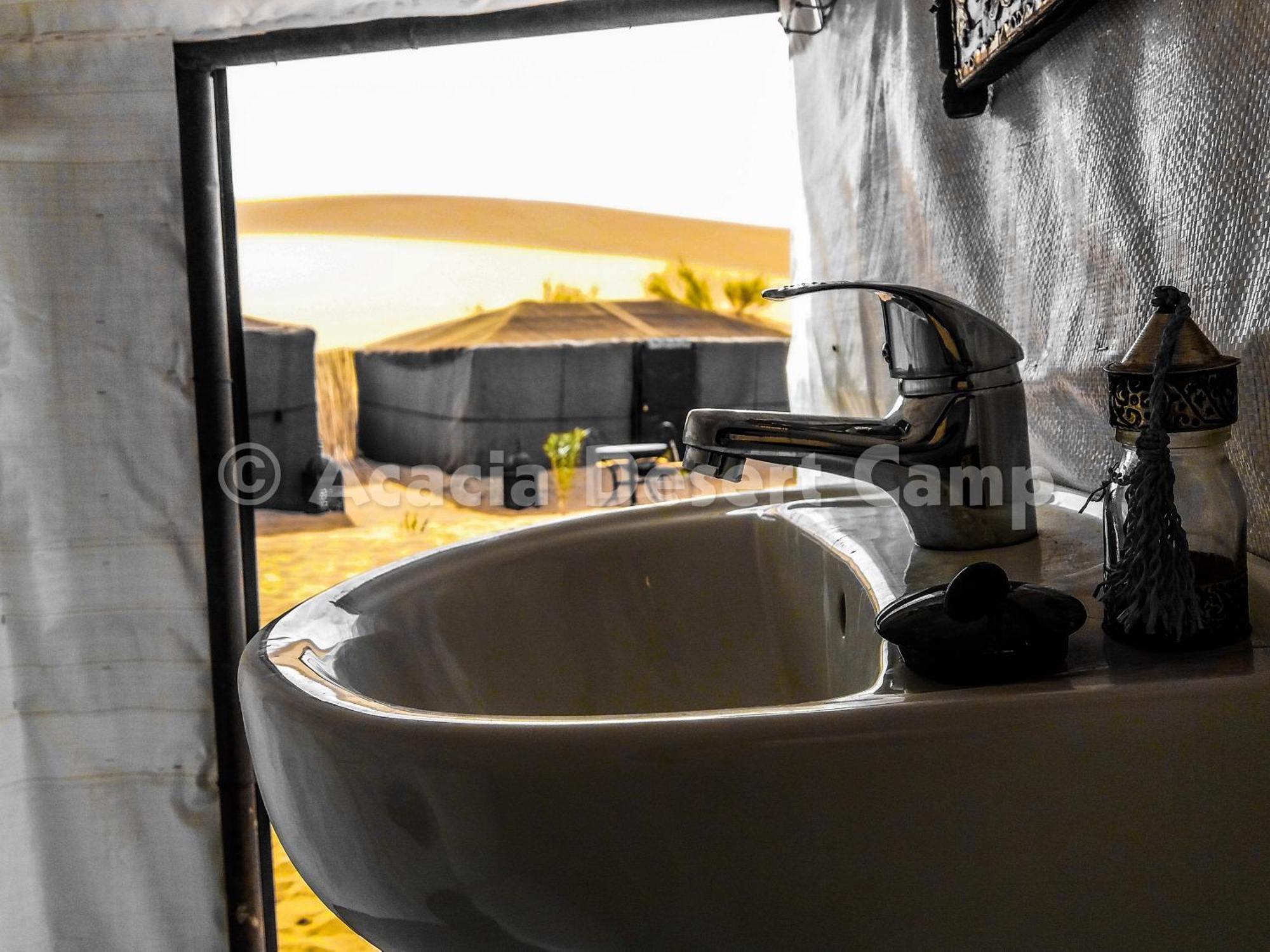 Готель Acacia Desert Camp Мерзуга Екстер'єр фото
