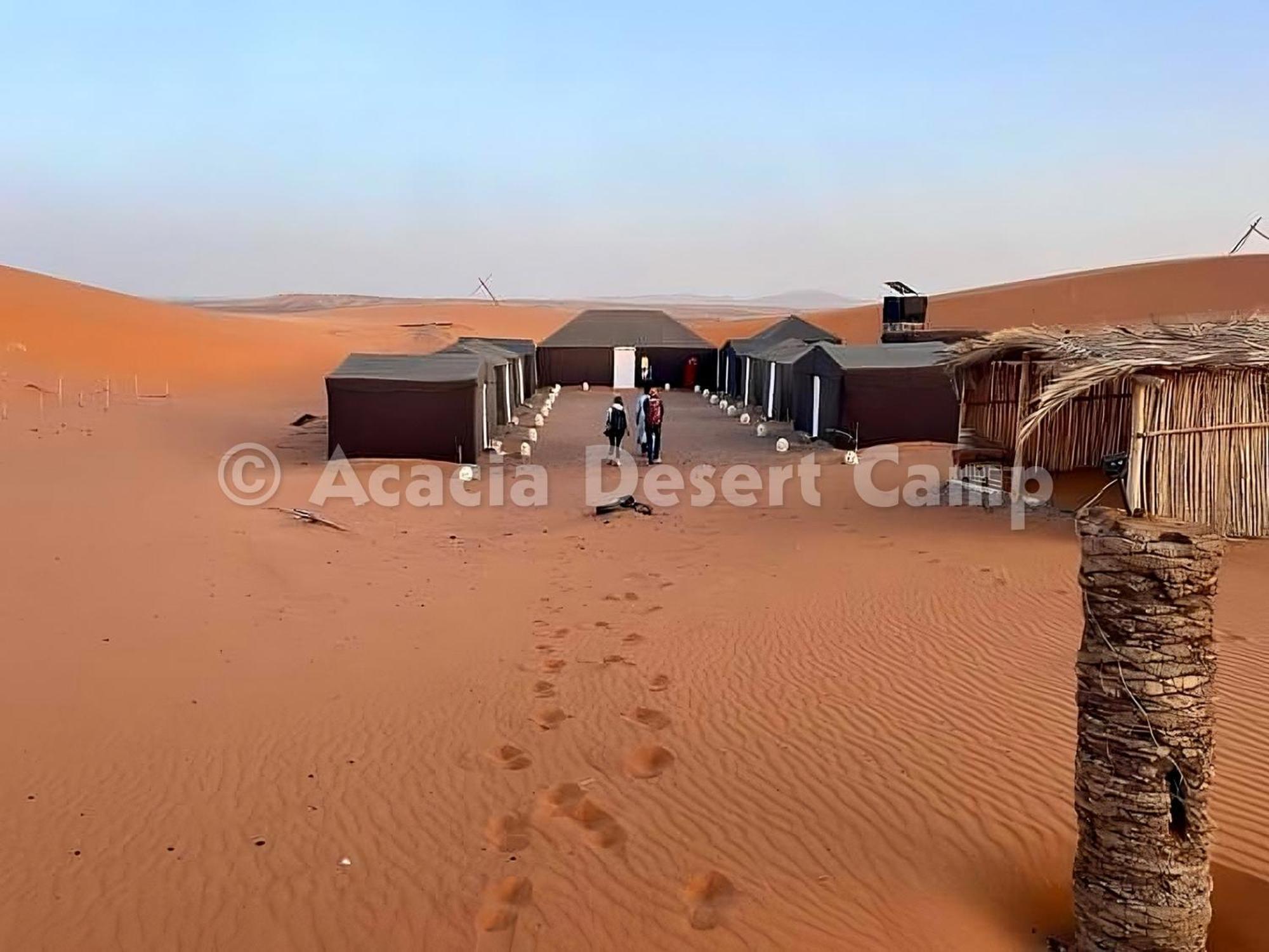 Готель Acacia Desert Camp Мерзуга Екстер'єр фото