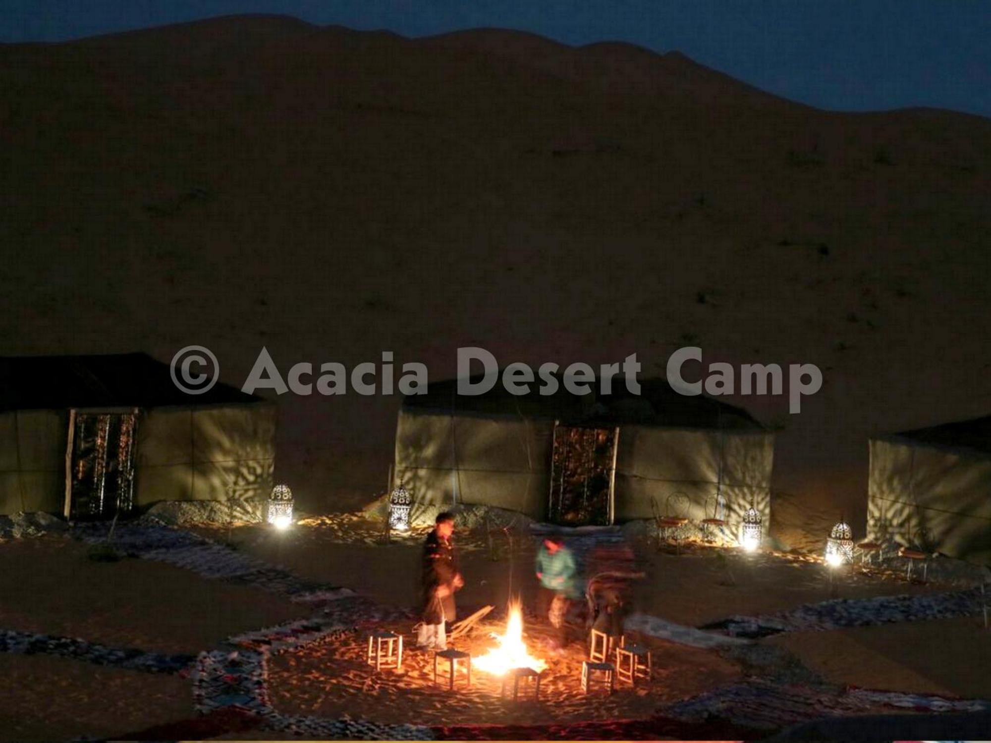 Готель Acacia Desert Camp Мерзуга Екстер'єр фото